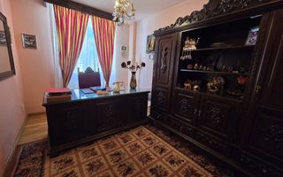 COMISION 0 Vila 9 camere cu piscina si teren 1019mp  Rond OMV Pipera - Poză 17