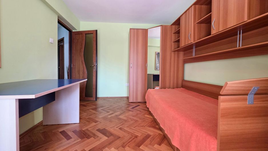Gara – Port | 4 camere, 120 mp, 2 băi, living panoramic | termen lung - Poză 12