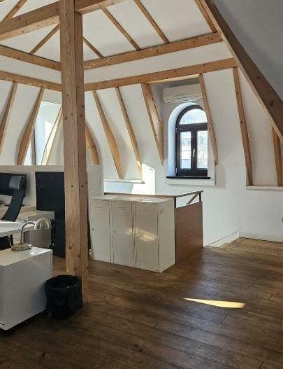 OPEN SPACE - MANSARDA DE INCHIRIAT UNIVERSITATE-ROSETTI-3900 EURO+TVA/LUNA - Poză 9