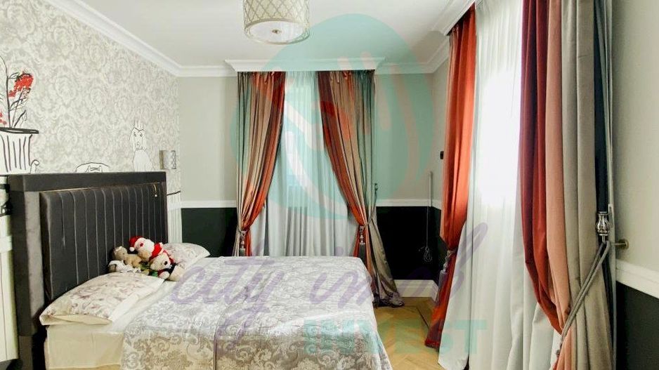 Vila complet renovata cu elemente decorative deosebite - Poză 7