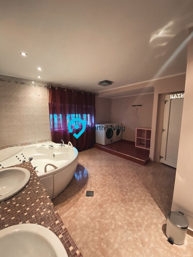 Vila 7 camere -Hala Traian Bucuresti - Poză 9