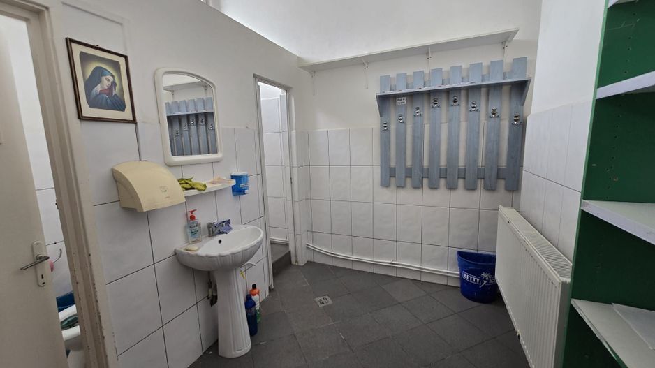 Spatiu comercial in inima cartierului Cornisa - Poză 9