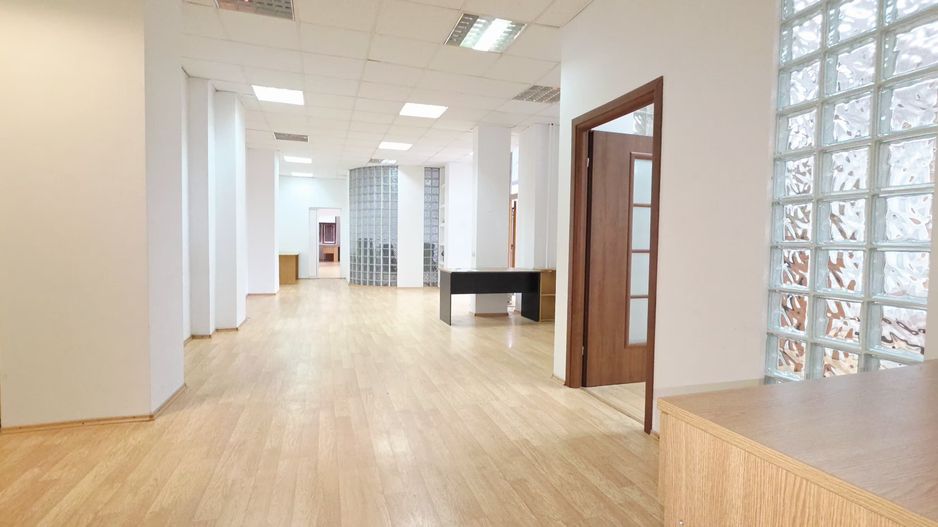 Spatiu comercial 350 mp - pozitie excelenta in zona Turda, sector 1! - Poză 1