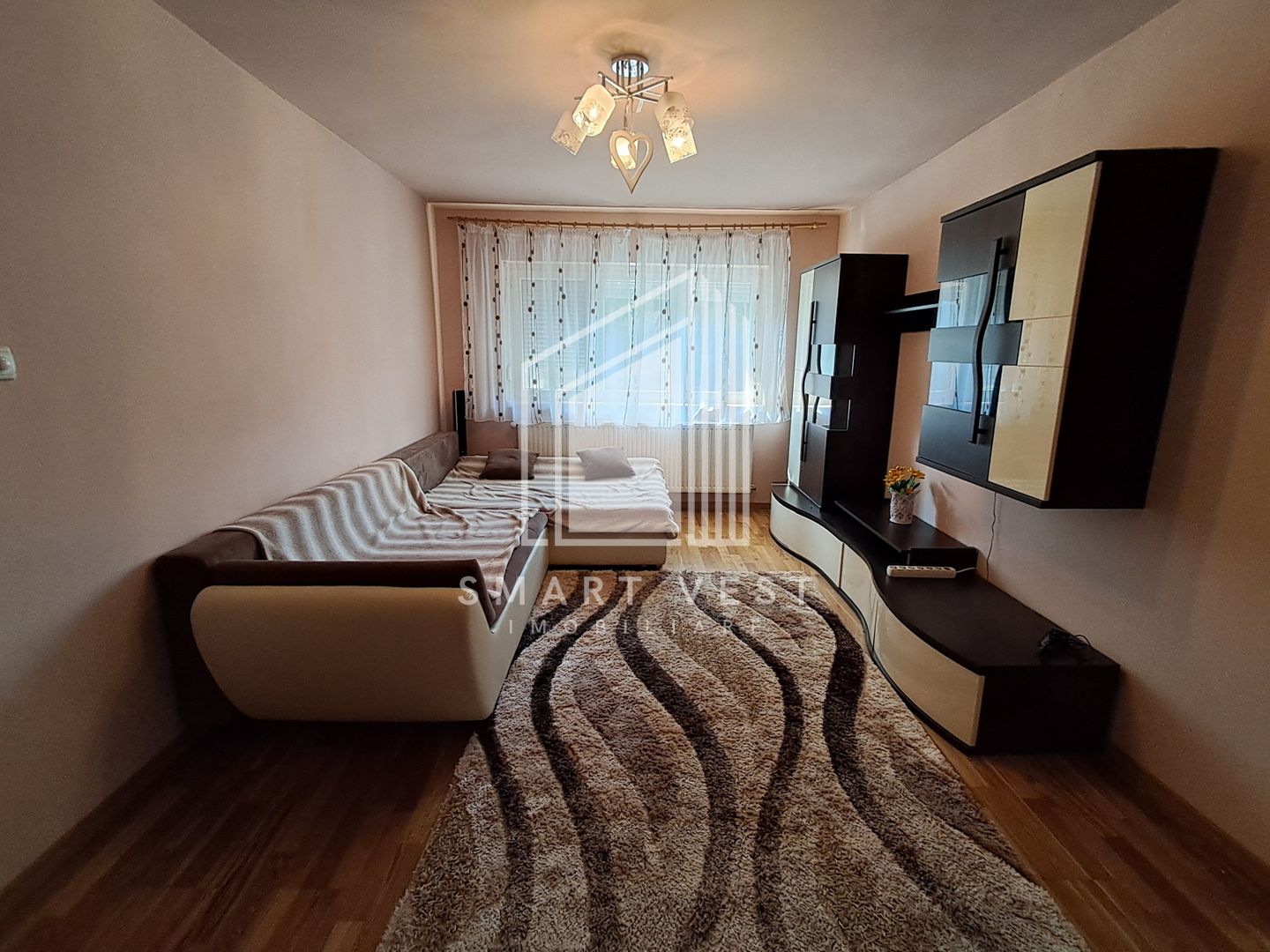 Apartament 3 camere | Parter | Zona Micro 16 - Poză 1
