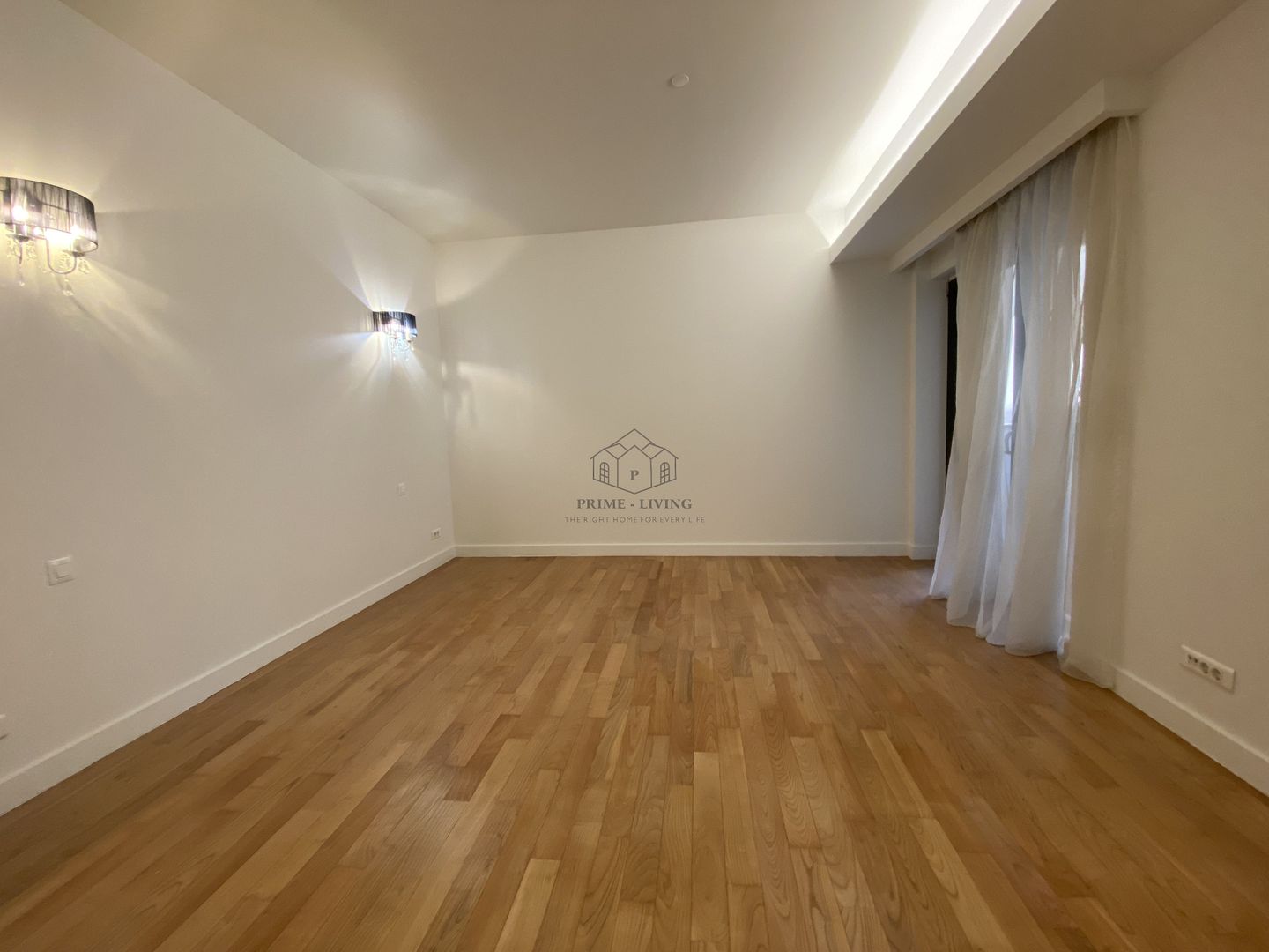 APARTAMENT NOU RENOVAT CU 4CAMERE LA INCHIRIERE LANGA PARCUL HERASTRAU - Poză 9