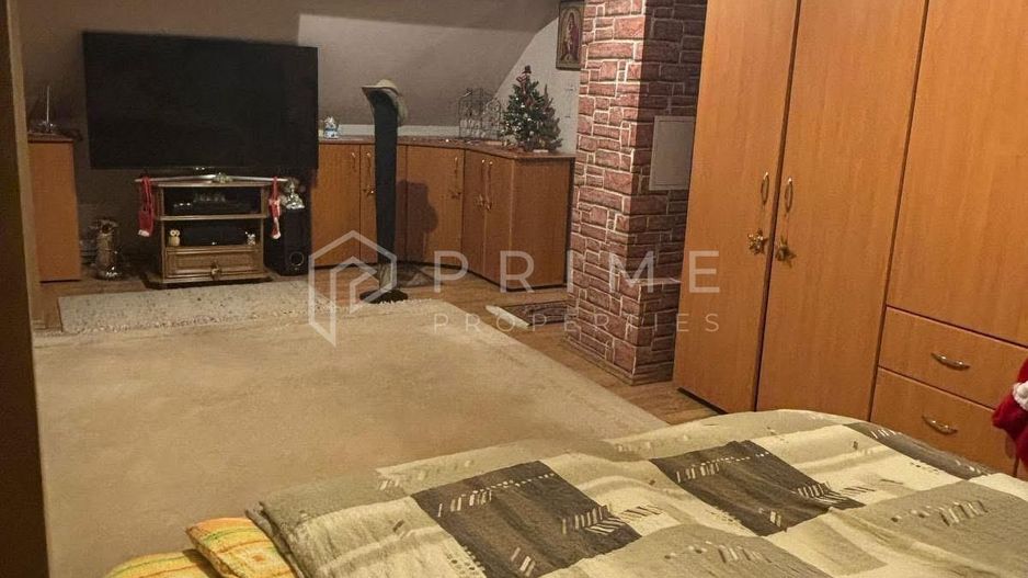 Casa cu front stradal,  7 Noiembrie, ideala clinica/cabinet/locuinta - Poză 12