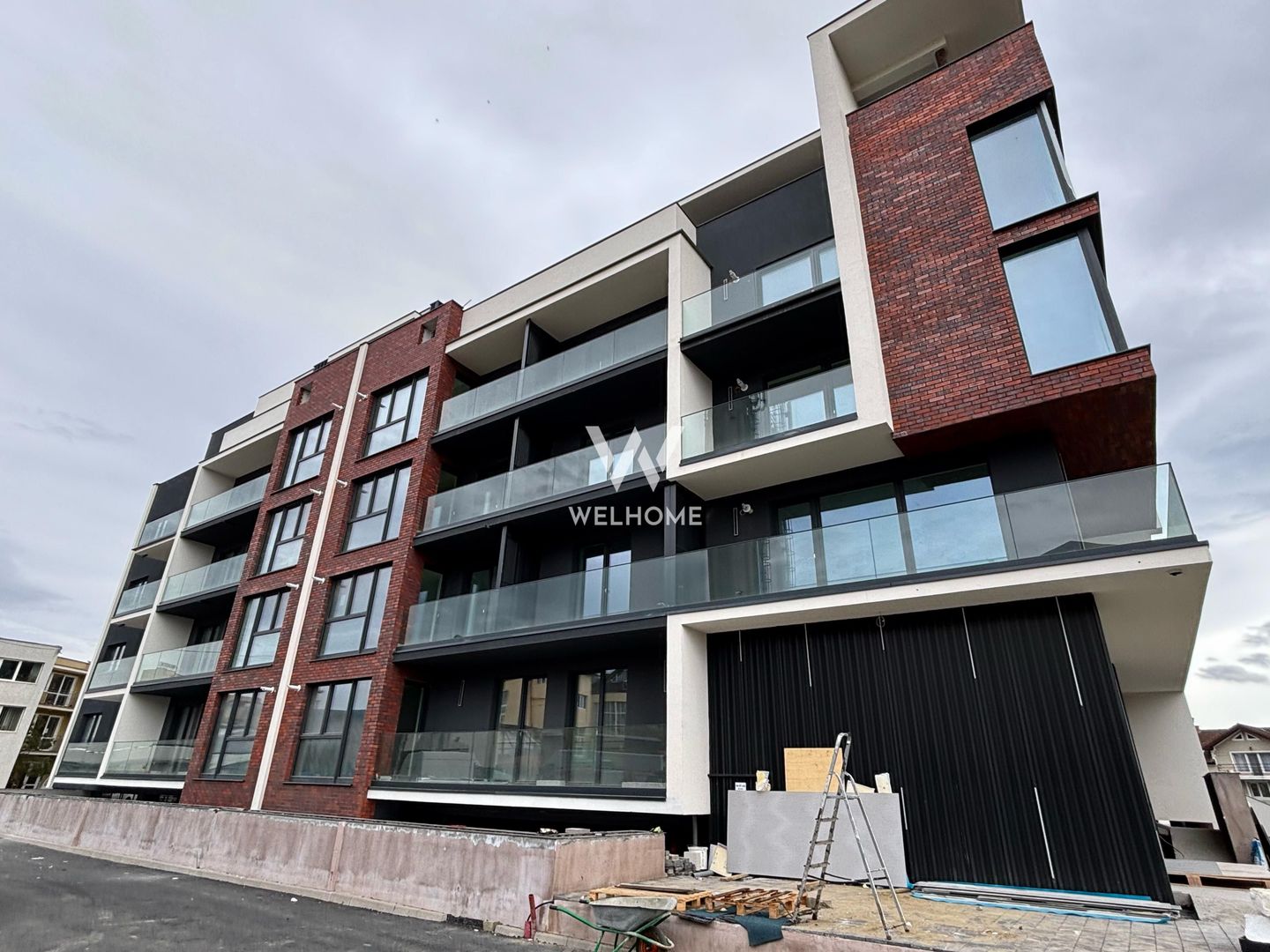 Apartament PREMIUM 3 camere cu GARAJ - zona Centrala - Poză 11