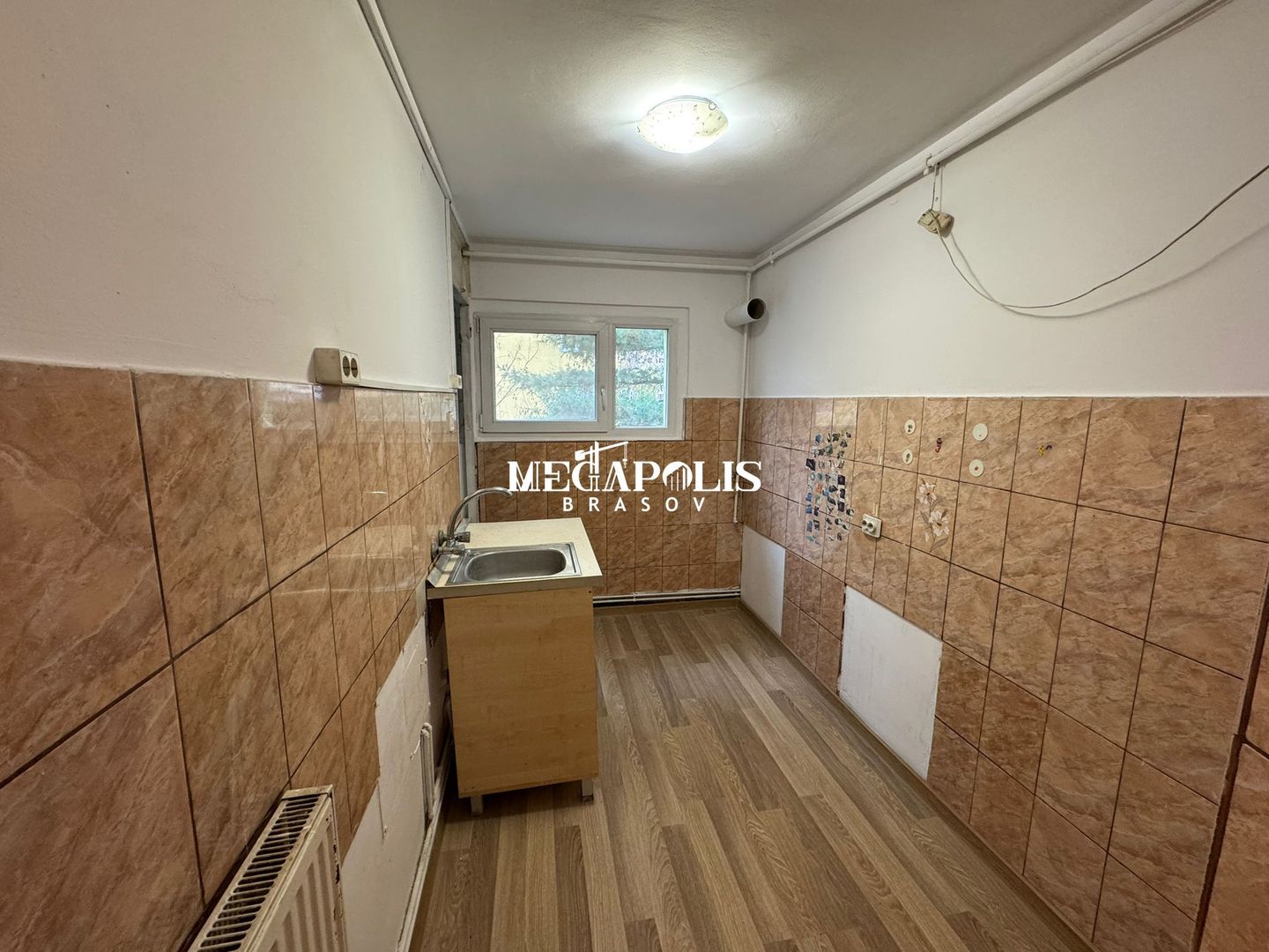 Apartament cu 3 camere Calea Bucuresti - Poză 6