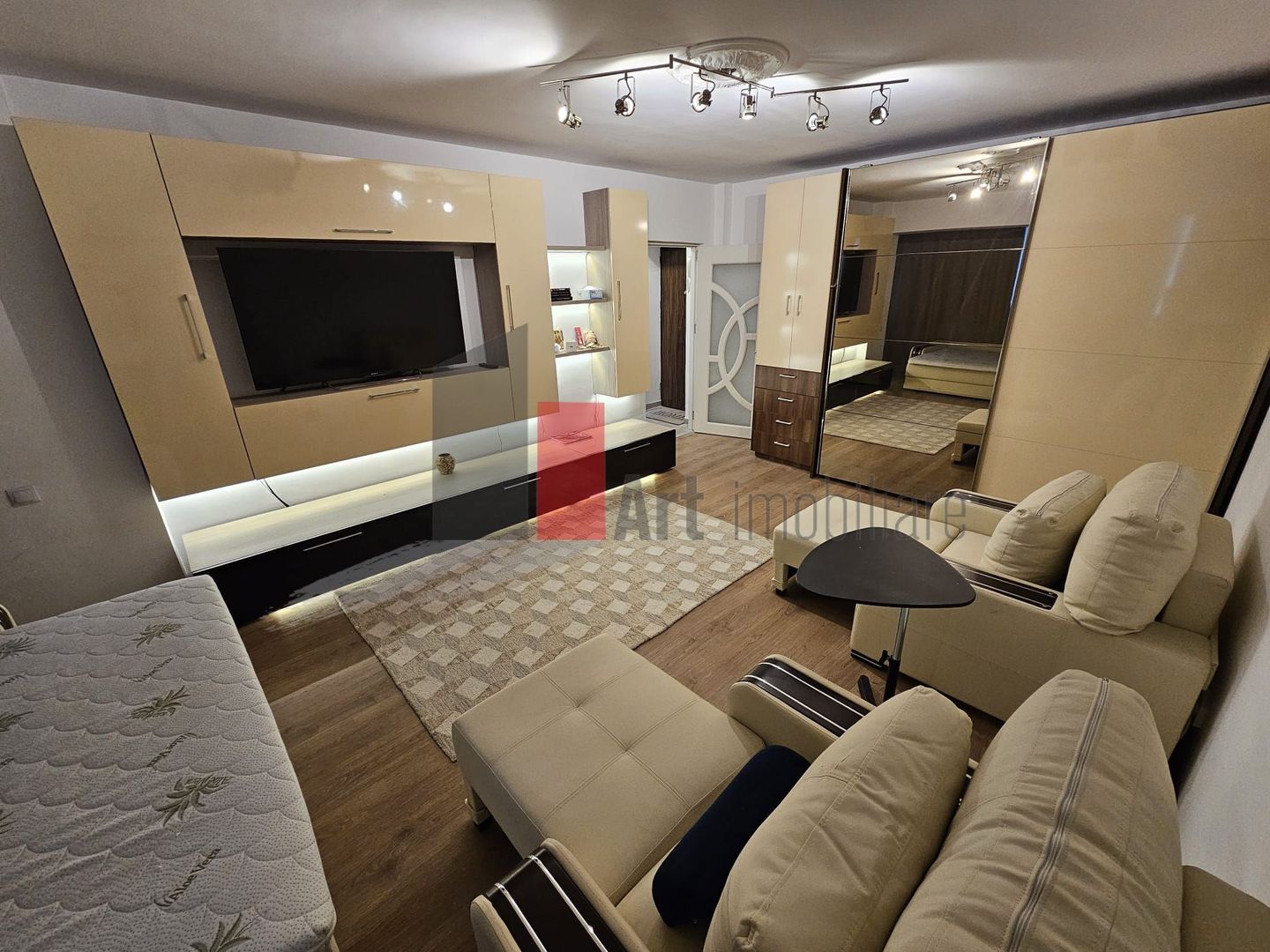 Garsoniera Unirii Timpuri Noi metrou Lux - Poză 7