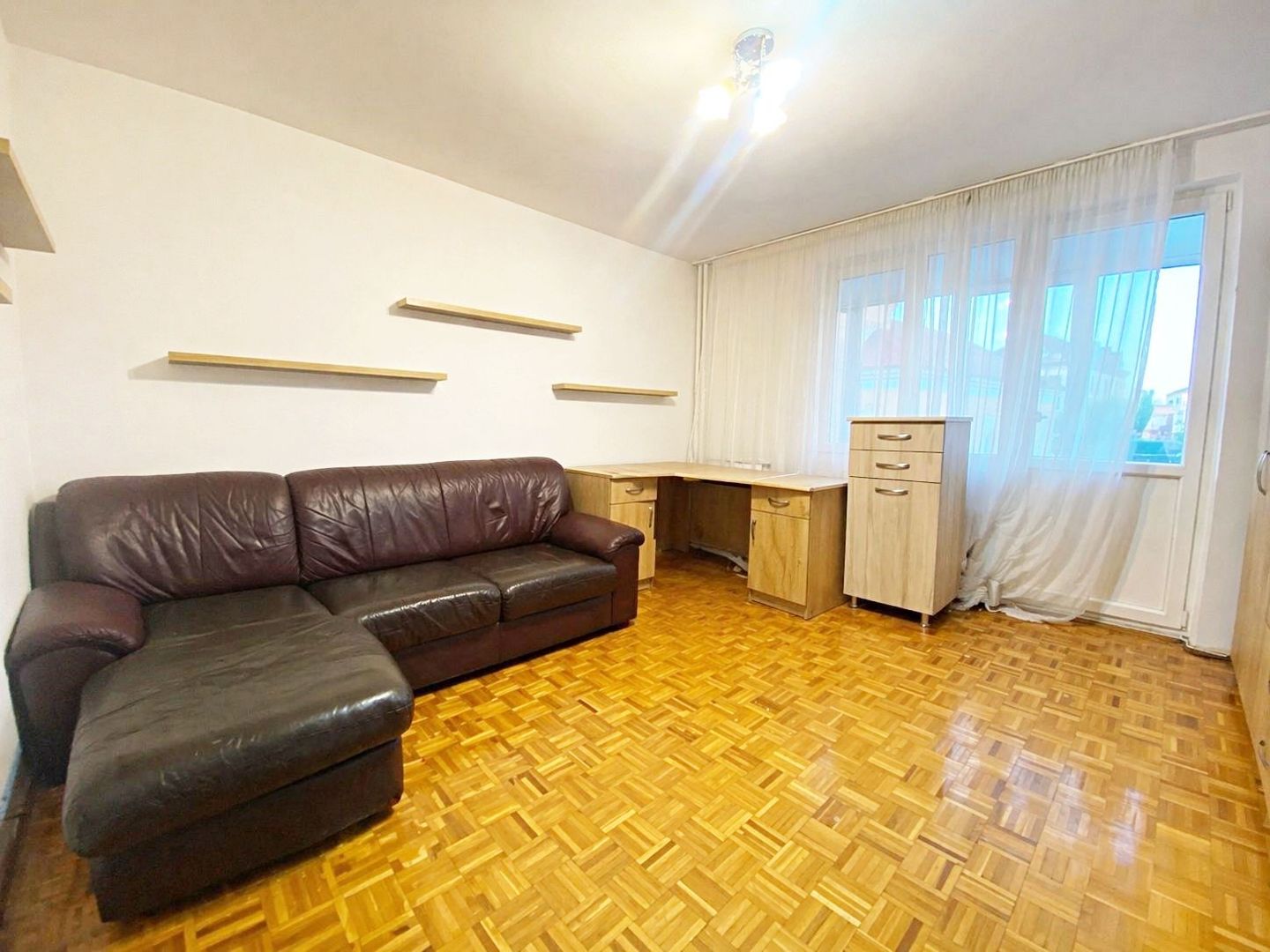 Apartament cu 2 camere de inchiriat zona Centrala, Oradea - Poză 2