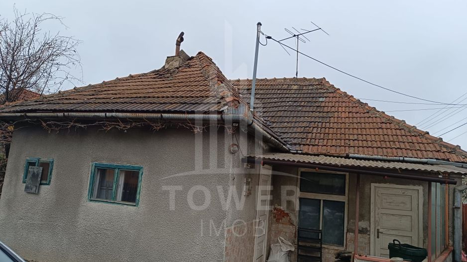 Oportunitate unică de investiție – Casă  cu potențial, în zona 3 Stejari, Sibiu - Poză 1