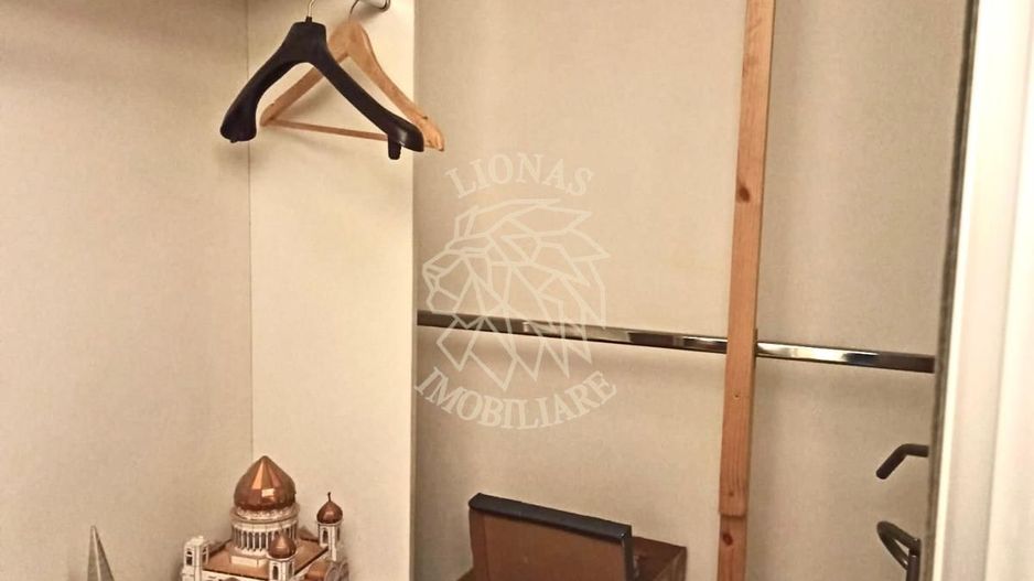 Apartament decomandat 3 camere 68 mp+balcon-parcare-Imparat Traian - Poză 8