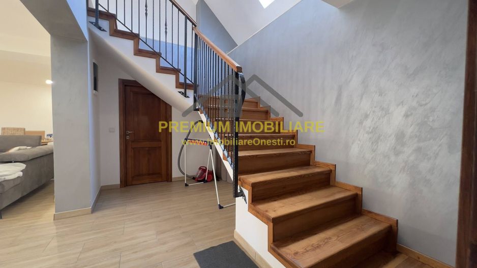 Casa de vanzare la 13 km de Onesti - Poză 14