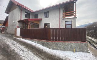 Vanzare casă la poalele Bucegilor!Potential pt. locuinta sau pensiune - Poză 23