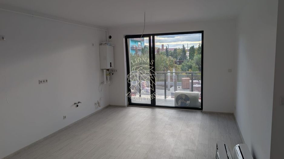 OFERTA! Apartament Finisat 2 camere-etaj 1, lift-balcon-C. Moldovei - Poză 6