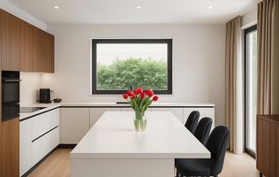 Apartament cu grădina | Cambridge School