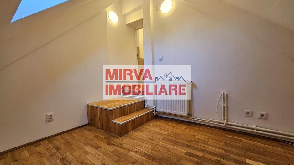 🏢 Spațiu de birouri – 5 camere, 3 băi – Mansardă vilă, Central - Poză 35