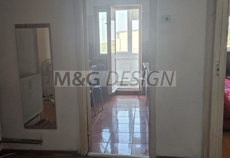 Ap 3 camere, zona Lipovei, etaj 3, decomandat - Poză 12