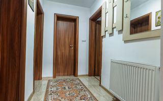Casa singur in curte de vanzare in Gusterita. - Poză 9