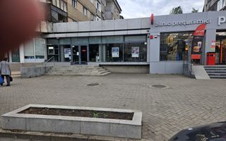 Spatiu comercial Bdul Decebal - Poză 1