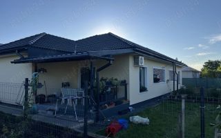 🏡 Duplex pe parter – confort și funcționalitate în Giarmata - Poză 1