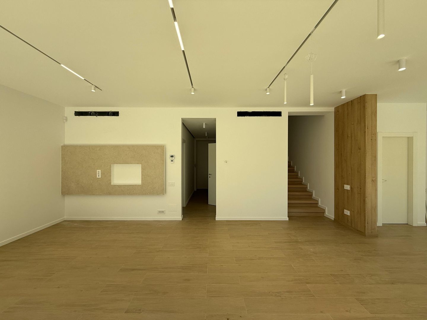 Vila individuala de inchiriat Erou Iancu Nicolae - Poză 12