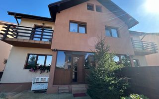 Vânzare casă duplex, 4 camere, 110 mp utili, mobilată și utilată, Iași - Poză 1