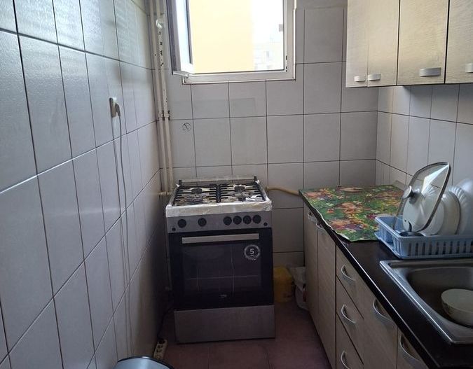Vanzare Apartament 2 camere ingrijit, etaj 8/10, aer conditionat, Drumul Taberei - Poză 4