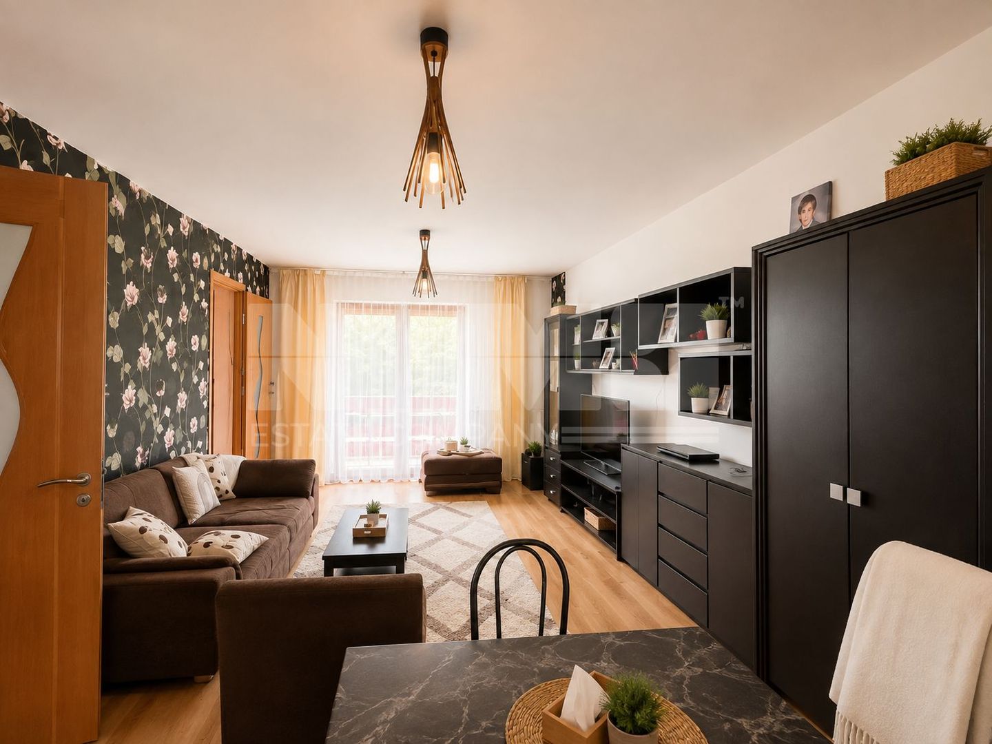 Duplex de Vanzare I Zona Piscina Titanic  /Suceava I 115.000 Euro - Poză 2
