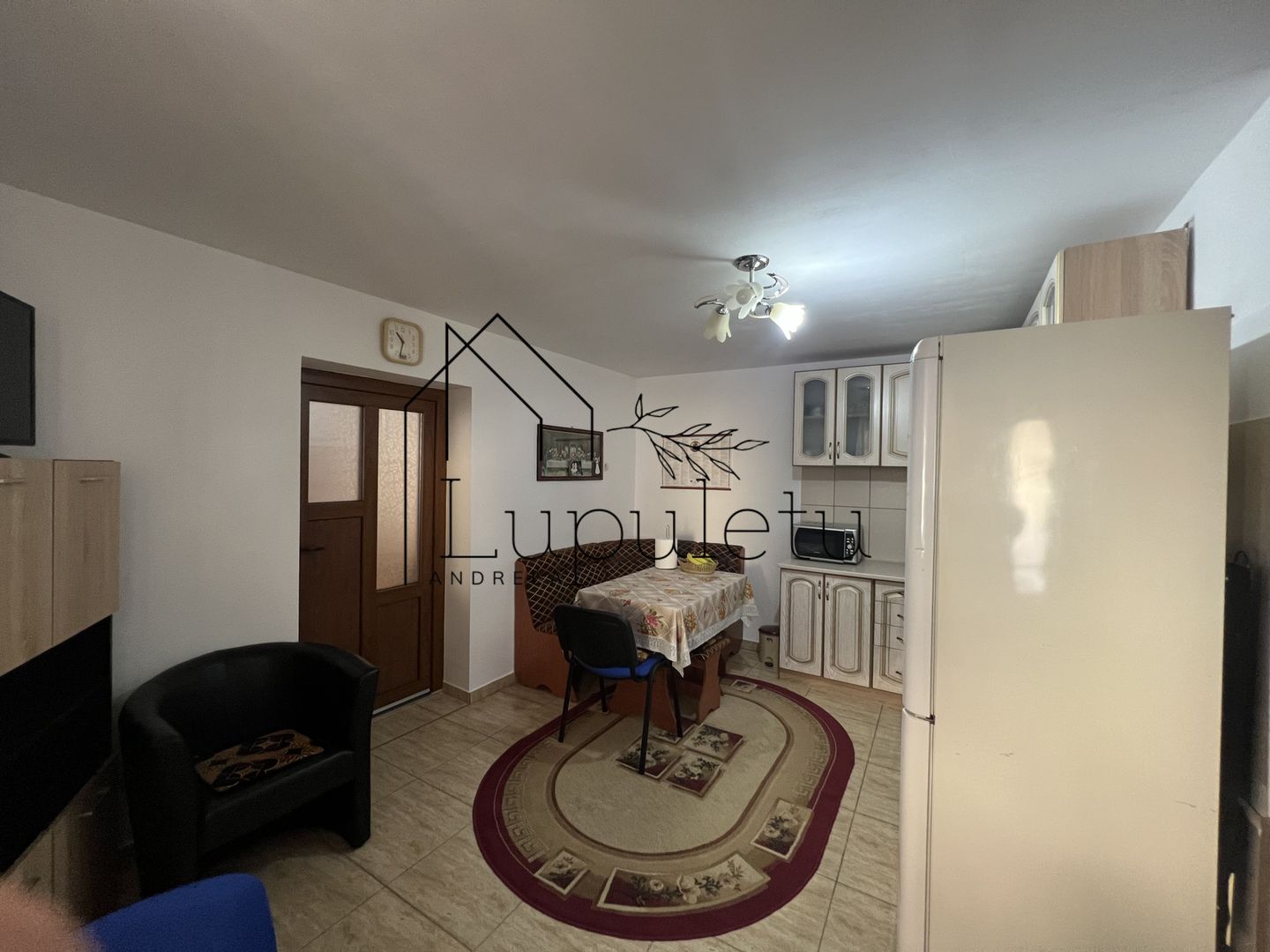 Casa Spațioasă  | 140 MPU |3 Dormitoare | Piața Cibin - Poză 2