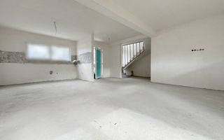 Casa  tip duplex /Zona strazii Urusagului. - Poză 7