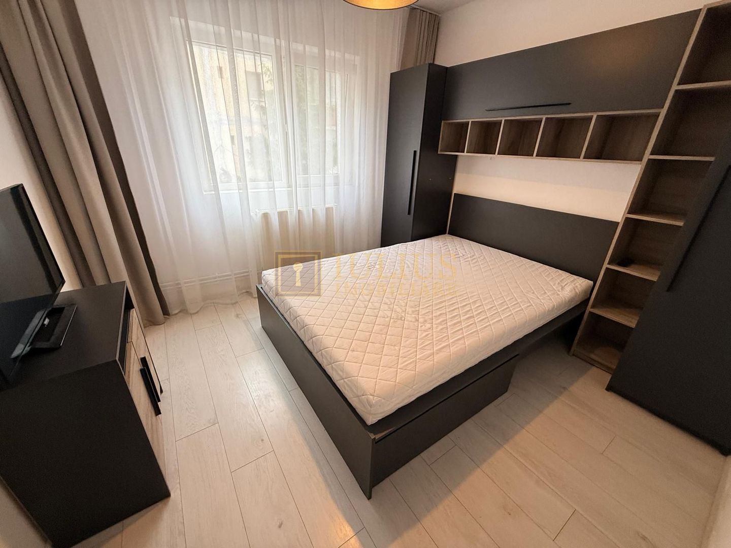 2 dormitoare + 2 bai| apartament spatios 70mp| renovat| Bloc izolat termic| - Poză 15