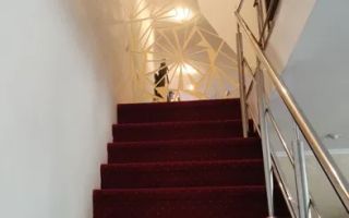 Apartament spațios, modern, cu pod propriu și 2 locuri de parcare - Poză 4