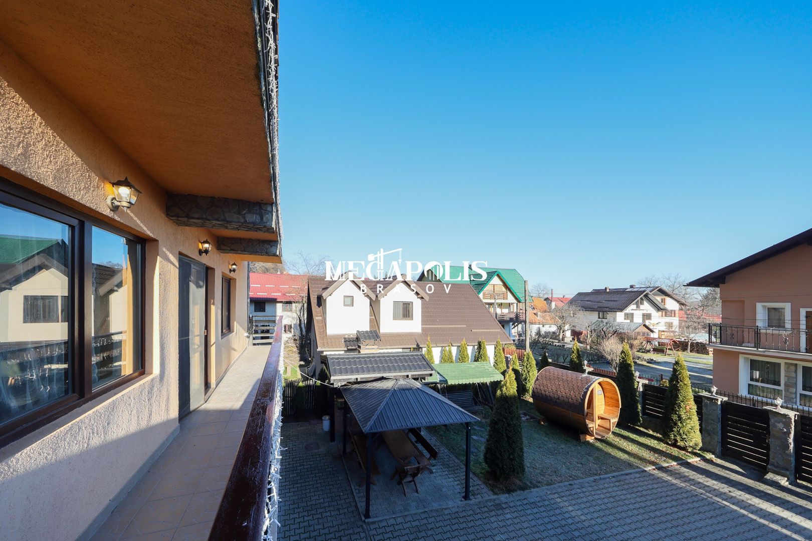 Pensiune/Vilă de vânzare în Bran | 8 camere | 180 mp - Poză 47