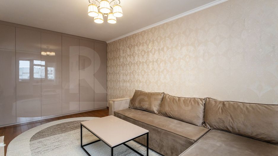 Vânzare, apartament, 2 camere, strada Vasile Lupu, Buiucani - Poză 1