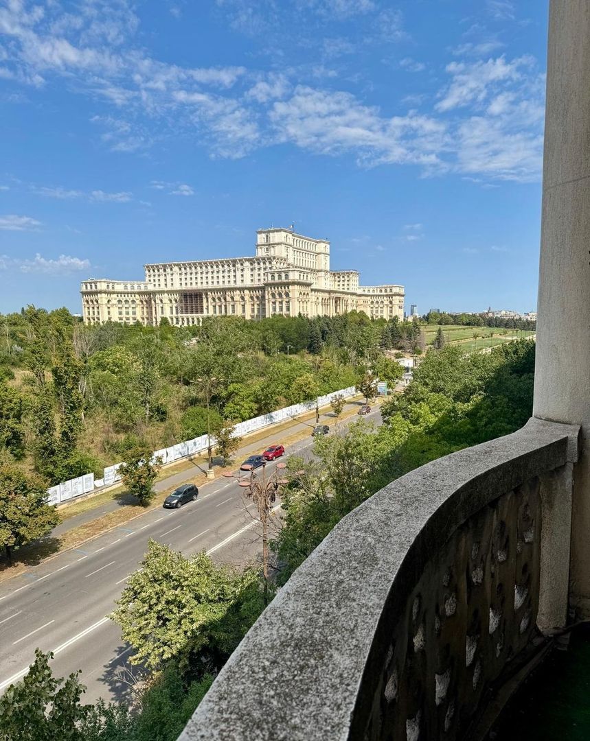 Închiriere Apartament 2 camere, vedere Palatul Parlamentului - Poză 15