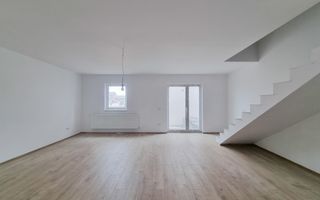 Casă însiruită cu 4 camere și curte proprie – Cartier Izvor, Str. Salc - Poză 1