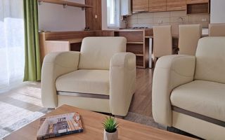 Apartament 2 camere decomandat, luminos, 58 mp + 2 balcoane + parcare. - Poză 3