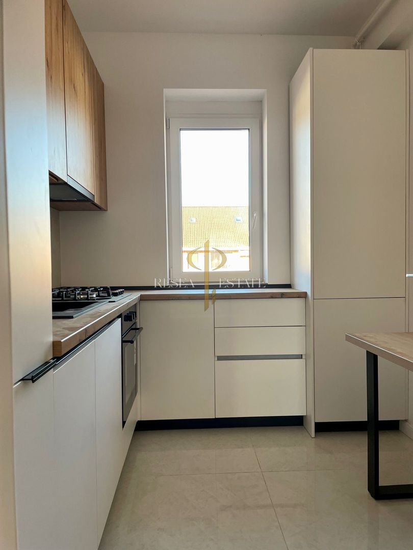 Apartament tip penthouse | 3 camere-bucătărie închisă-loc parcare| Giroc - Poză 2