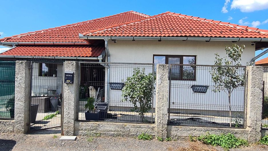 BRASADAS vinde casa tip parter in cartier Marcus. - Poză 1