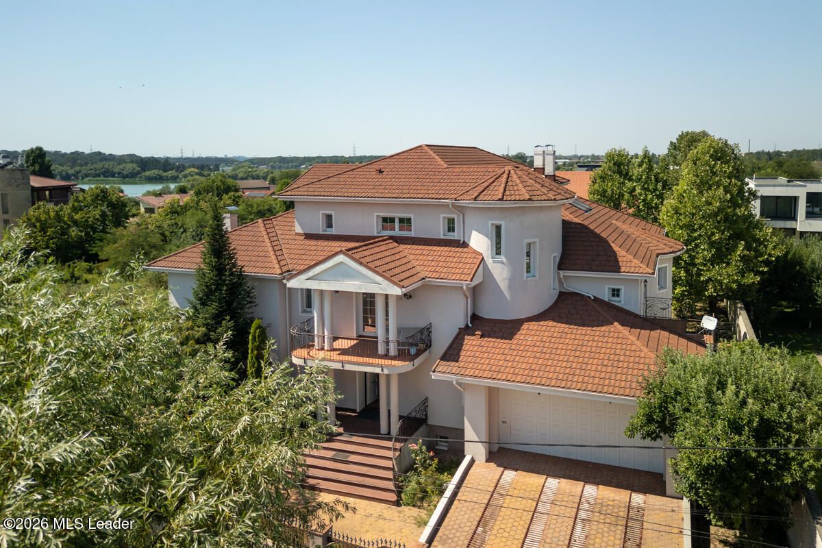 Cernica - Intre Lac si Padure, Vila luxoasa 946 MP, teren 1382 MP - Poză 93