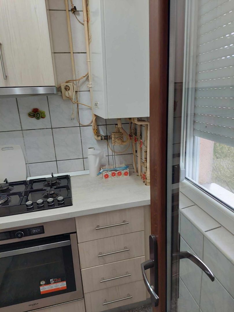 ageuropa.ro vinde ap 2 cam 33mp la etajul 3 în SOLIDARITĂȚII. - Poză 6