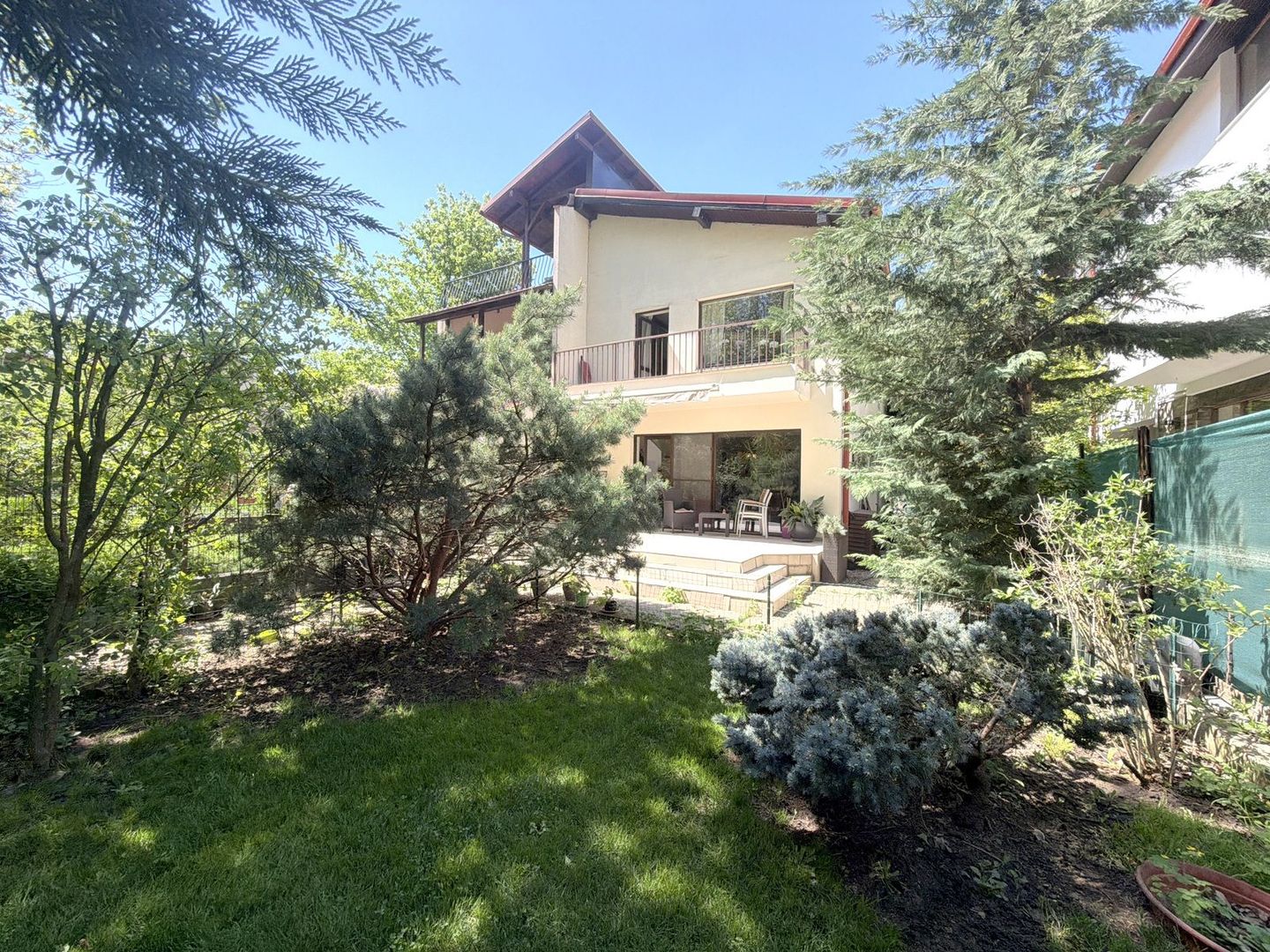 Vilă cu ieșire directă în Pădurea Băneasa – zonă Liceul Francez, Nord București - Poză 1