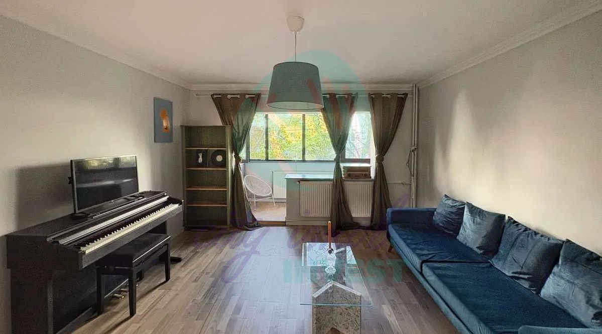 Apartament renovat cu CENTRALA PROPRIE - Poză 1