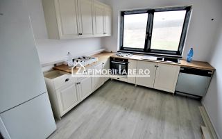 Casa la cheie cu gard,4 camere,2 bai,528mp teren, zona Penny - Poză 4