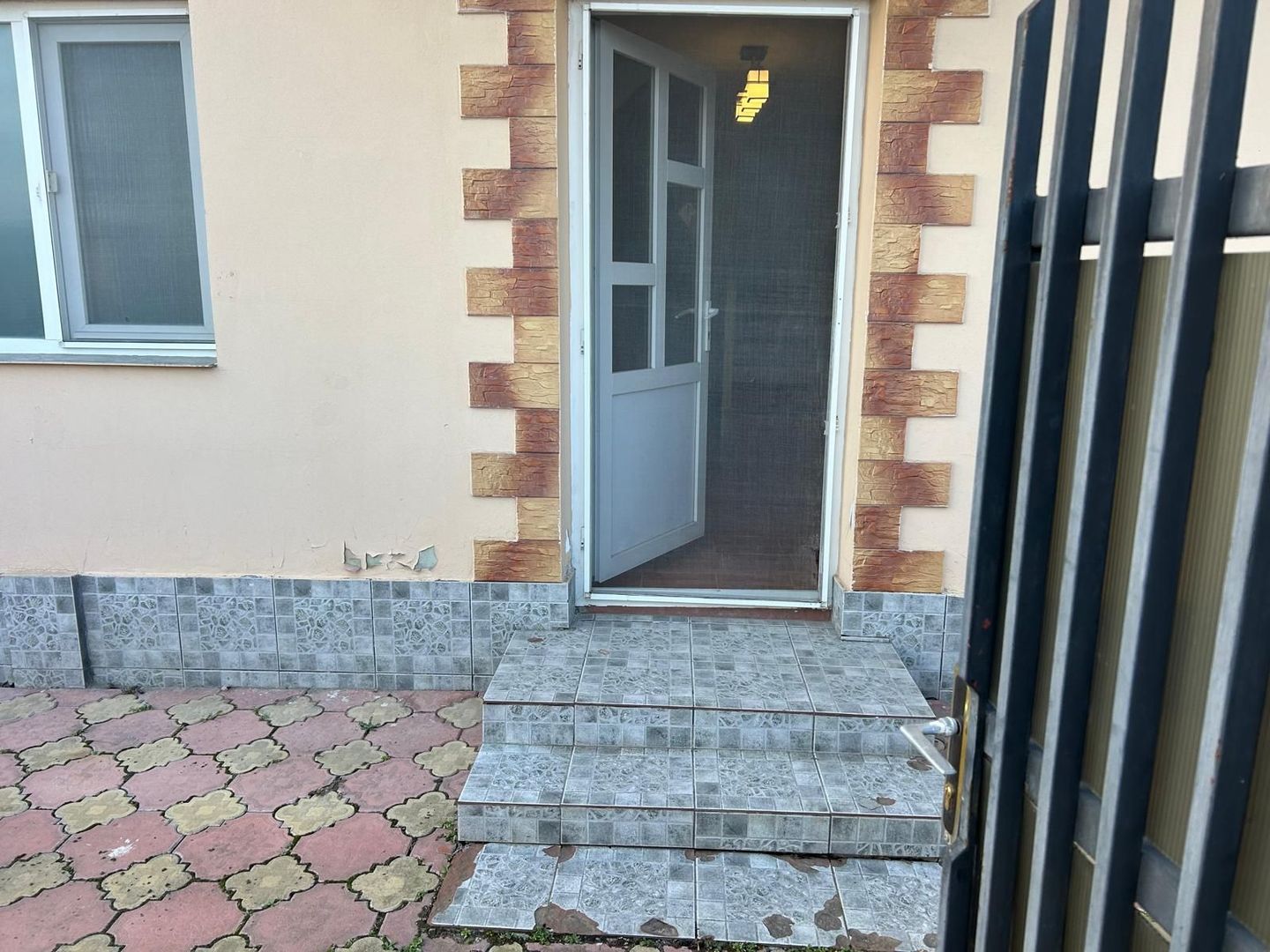 Casă individuală + teren 500 mp - Poză 39