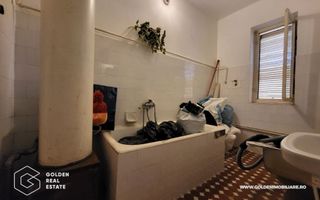Casa mare, 3 corpuri de cladire, sat Lalasint - Poză 6