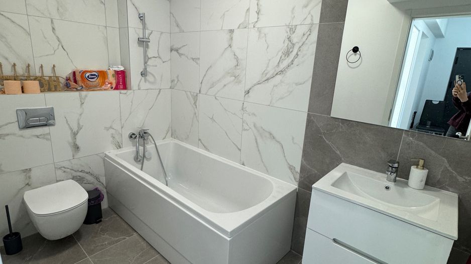 De închiriat Apartament 3 camere Sector 2 - Poză 2