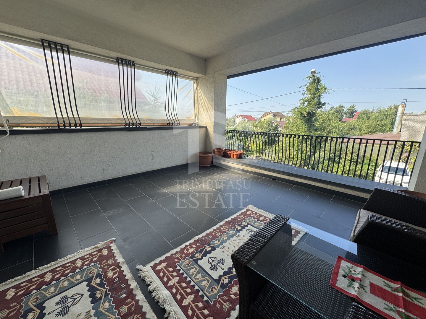 Domnesti Duplex 4 Camere 160 mp - Poză 13