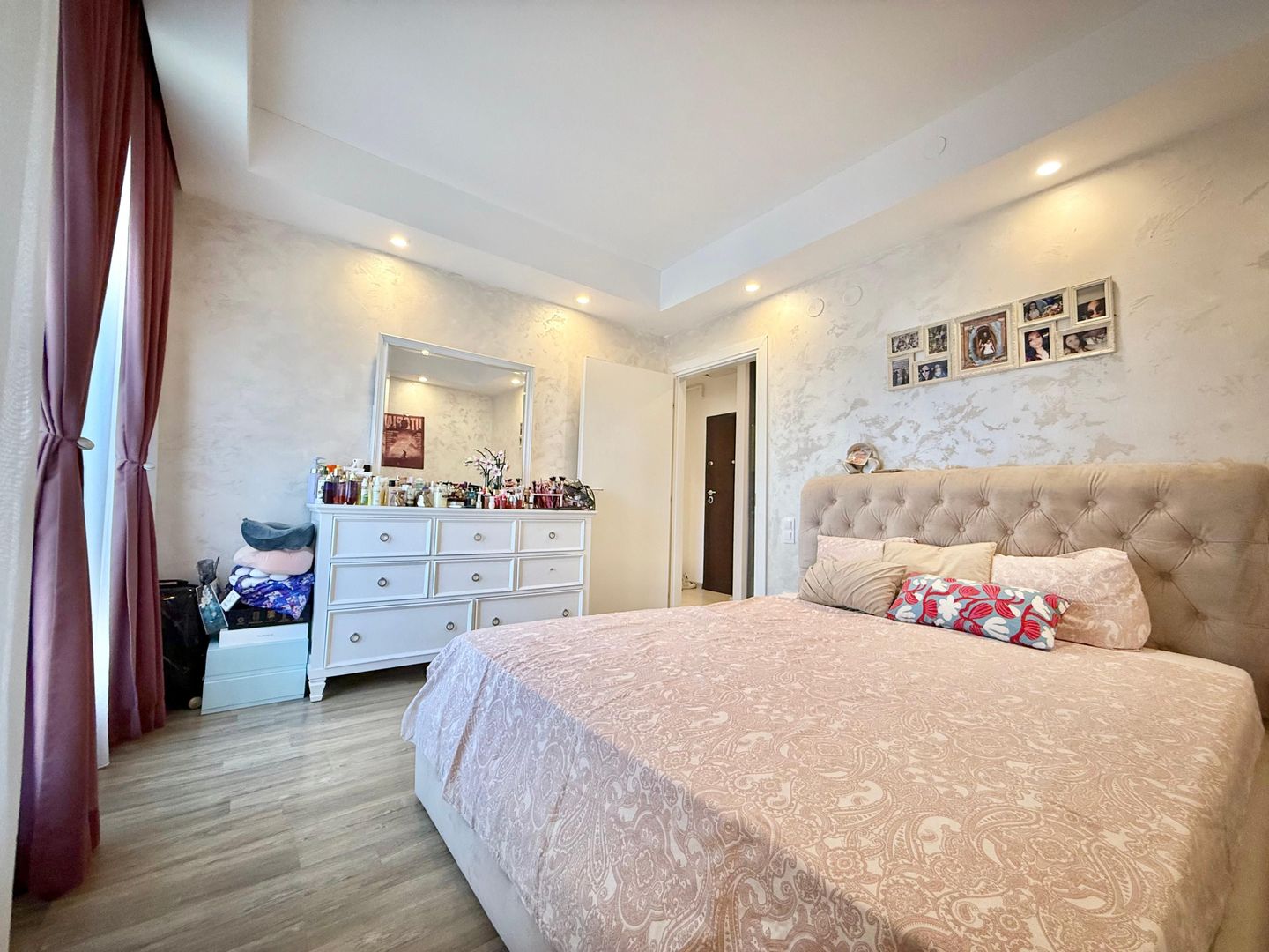 COSMOPOLIS - Apartament cu 2 camere, mobilat si utilat. - Poză 6